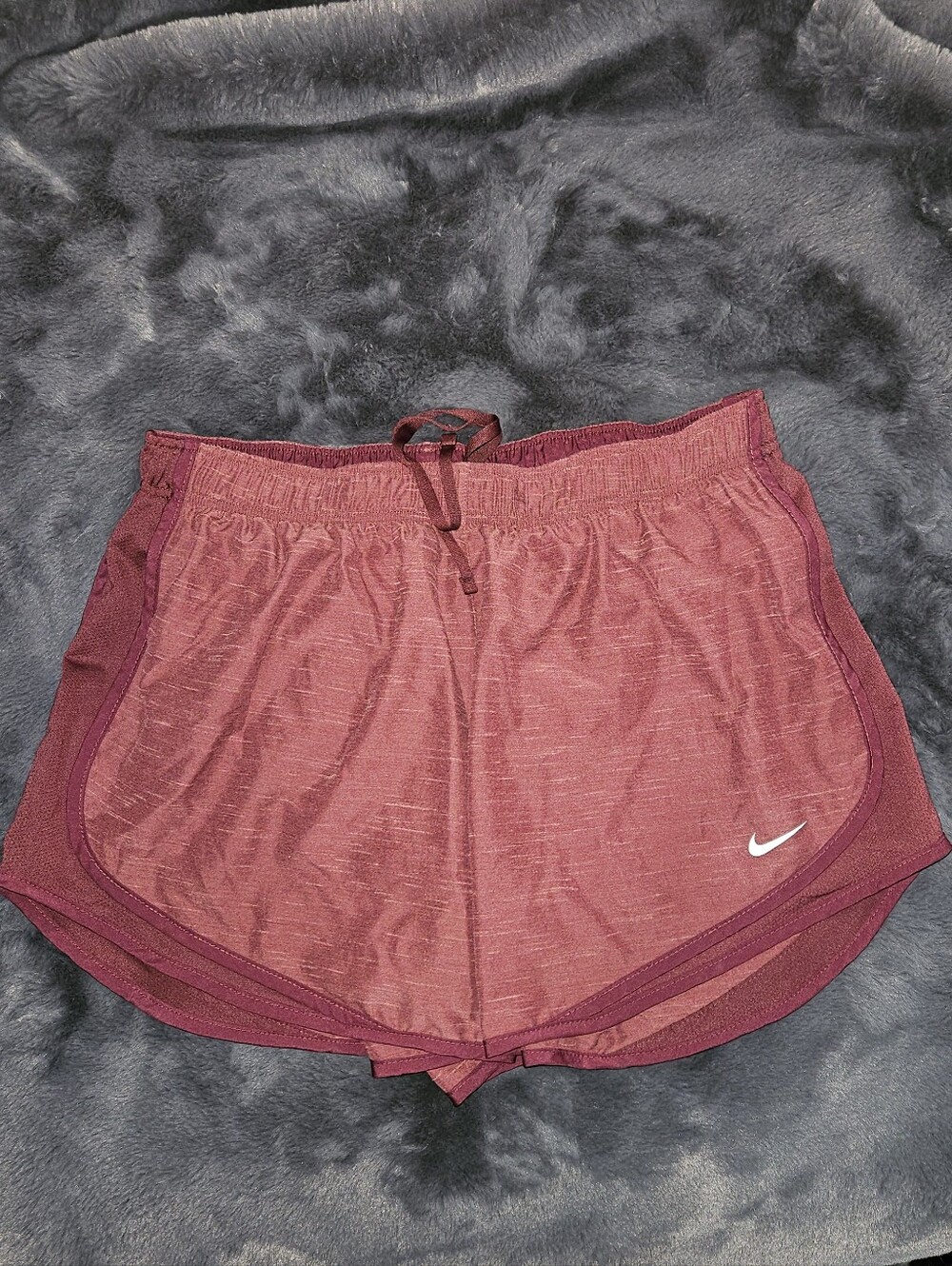 Nike Women's Maroon Athletic Lined Running Shorts Sz XL
